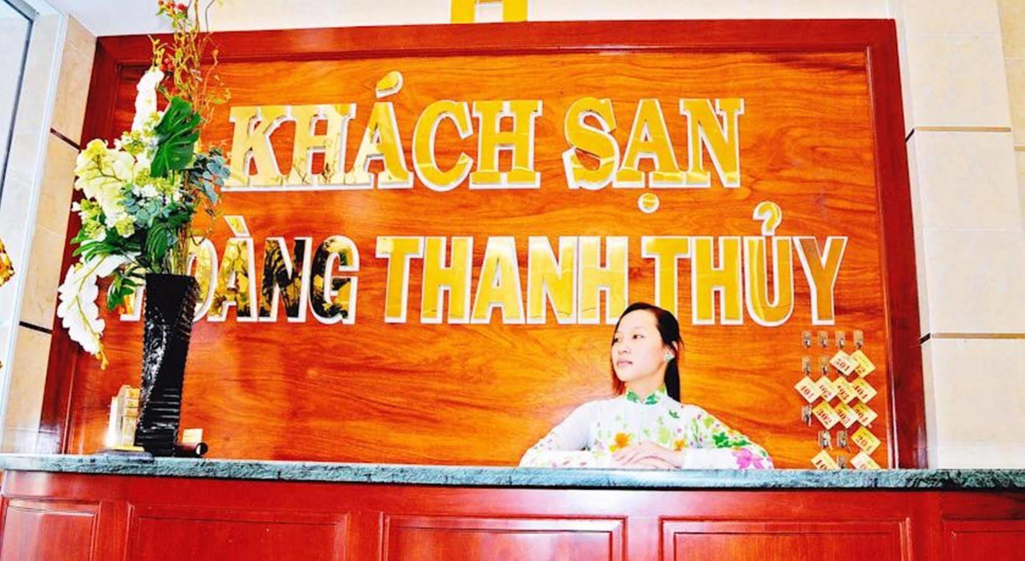 Hoang Thanh Thuy Airport Hotel 1 - Gan Am Thuc Dem Cho Hoang Hoa Tham مدينة هوشي منه المظهر الخارجي الصورة