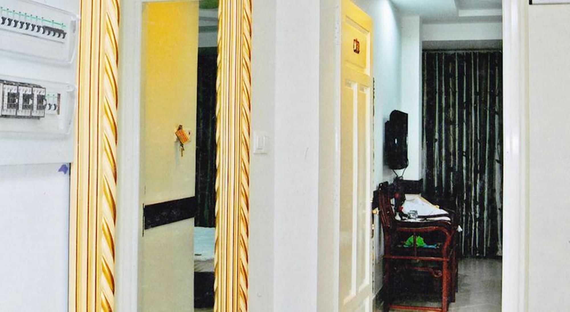 Hoang Thanh Thuy Airport Hotel 1 - Gan Am Thuc Dem Cho Hoang Hoa Tham مدينة هوشي منه المظهر الخارجي الصورة